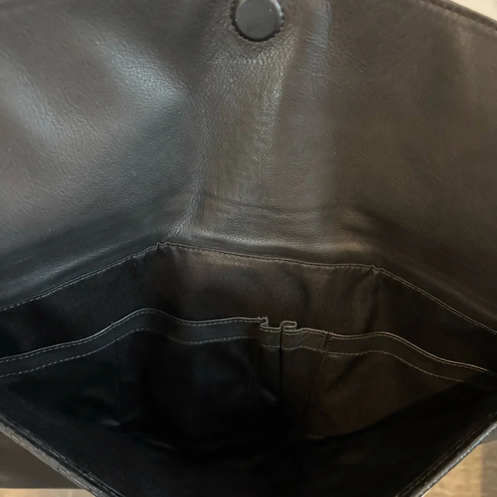 Levenger leather zip around laptop case